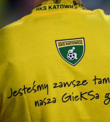 GieKSa z tytułem "Klub Bez Barier"