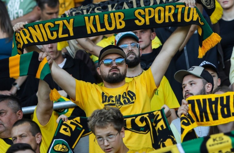 Bilety na mecz GKS - Korona. W prezencie europejskie emocje