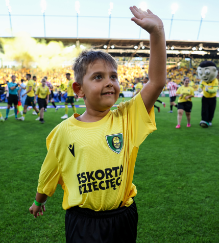 GKS – Pogoń: eskorta dziecięca