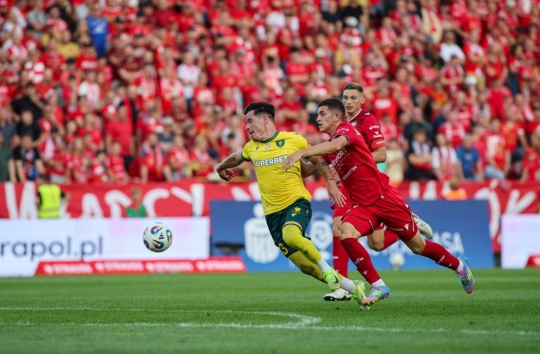 Bilety na mecz GKS – Widzew. Weź kumpla na mecz