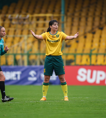 Julia Langolsz zapewnia GieKSie zwycięstwo! [RELACJA]